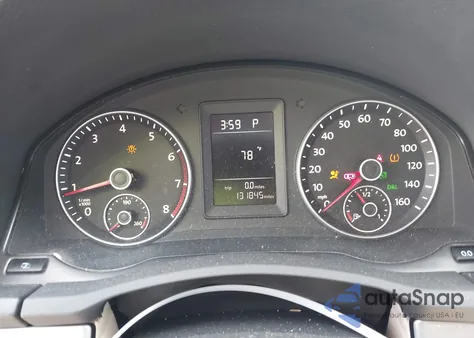 2010 Volkswagen Jetta Limited Edition z USA, uszkodzony, nr VIN 3VWAX7AJXAM128855